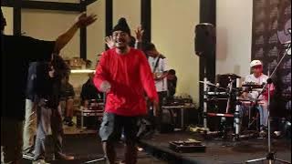 MarQpat - Salah gaul live
