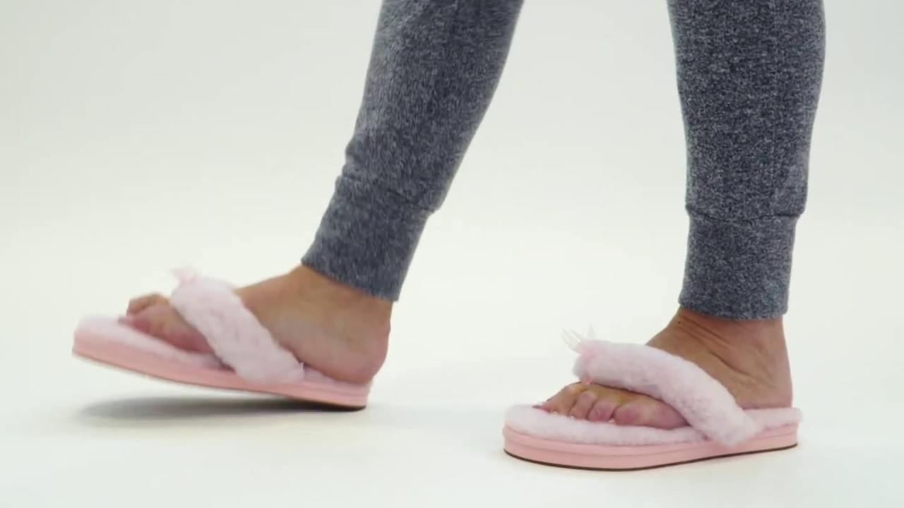 ugg pink flip flops