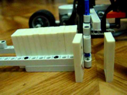 Lego Domino Row Building Machine