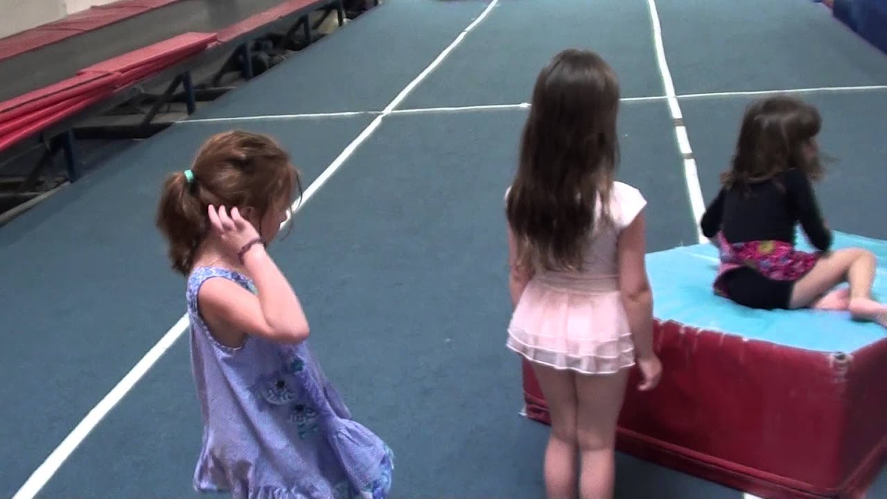 Zoe Gymnastics at Peytons Birthday June 2014 - YouTube