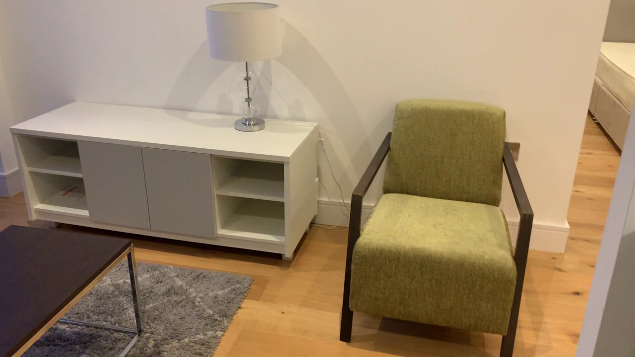 Stylish Studio Flat in Hayes,