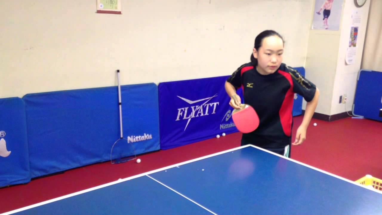 反転式ペン【くるりんサーブにチャレンジ】たくしょーの娘 - YouTube 