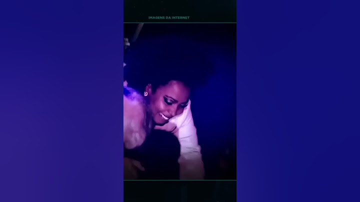 Ratinho mostrando 1 anos antes Juliana Oliveira fazendo a mesma coisa com Otávio Mesquita