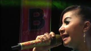 BONEX SUPER DANGDUT AGUSTUS 2017 05  Si Kecil   Tia Monica