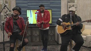 B2Wins perform on Iowa Live