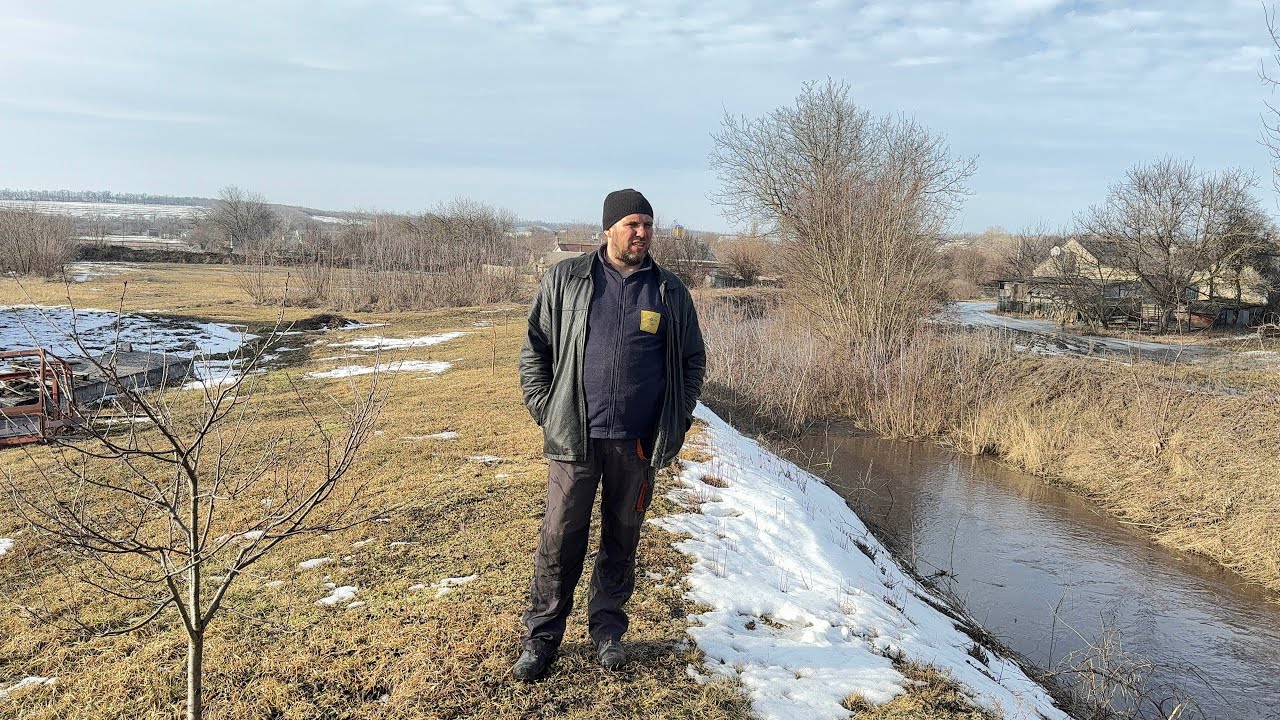 Який аналіз соняшника поставили? Земля мерзла, вся волога зійшла. 