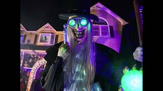 New York’s BEST Halloween Yard Displays! Howard Beach Queens 2025  (4K)