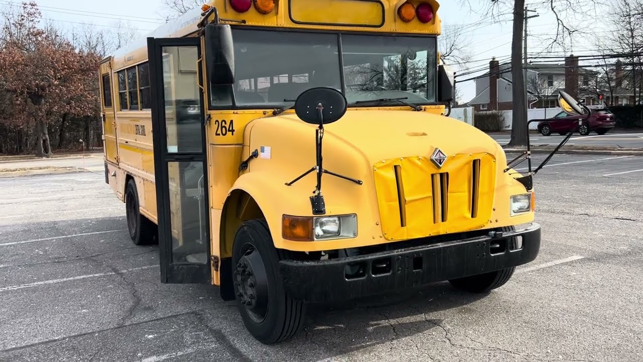 I bought a 2003 International 3000/First Gen IC CE 300 - Bus 264