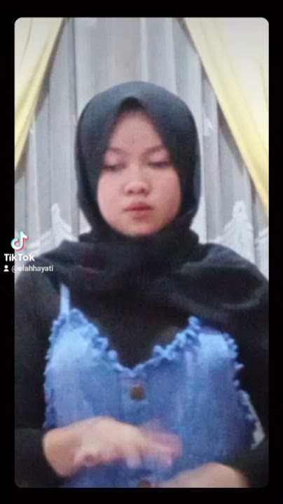 tiktok goyang bahu.  😉