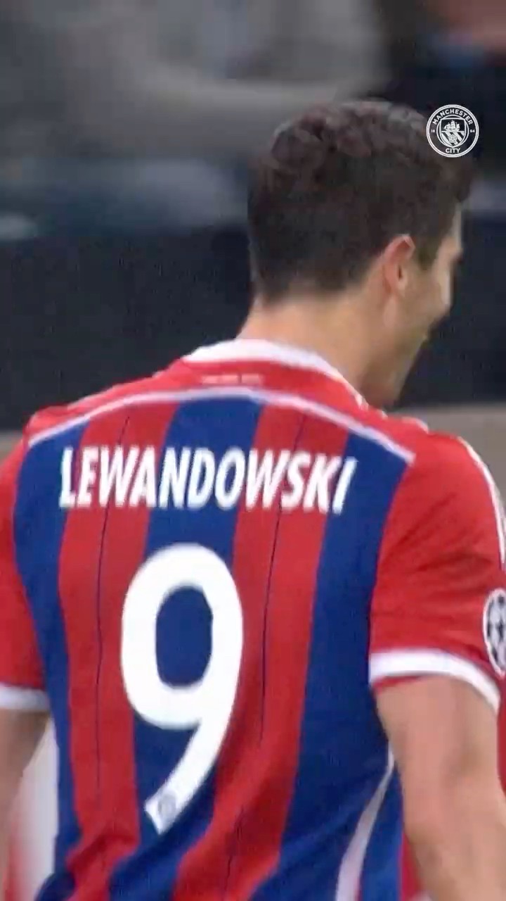 ???????Kevin Phillips or Lewandowski???#mancity #football #shorts #shortsvideo #shortsfeed