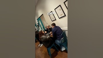 When you randomly see Zendaya and Tom Holland at a coffee shop 😳