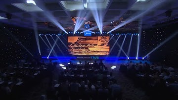 Tranh cát clip sự kiện công ty - Họa sĩ tranh cát Nguyễn Tiến