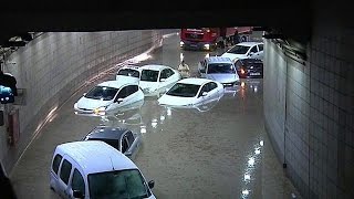 Drijvende Autos In Tunnel Ankara