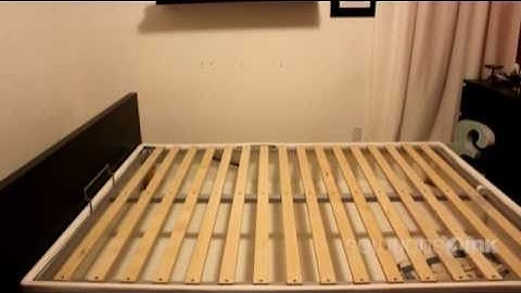 Time-lapse IKEA MALM Build - HD