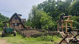 Life is far away in the Mountains. Do-it-yourself Ranch and Life
