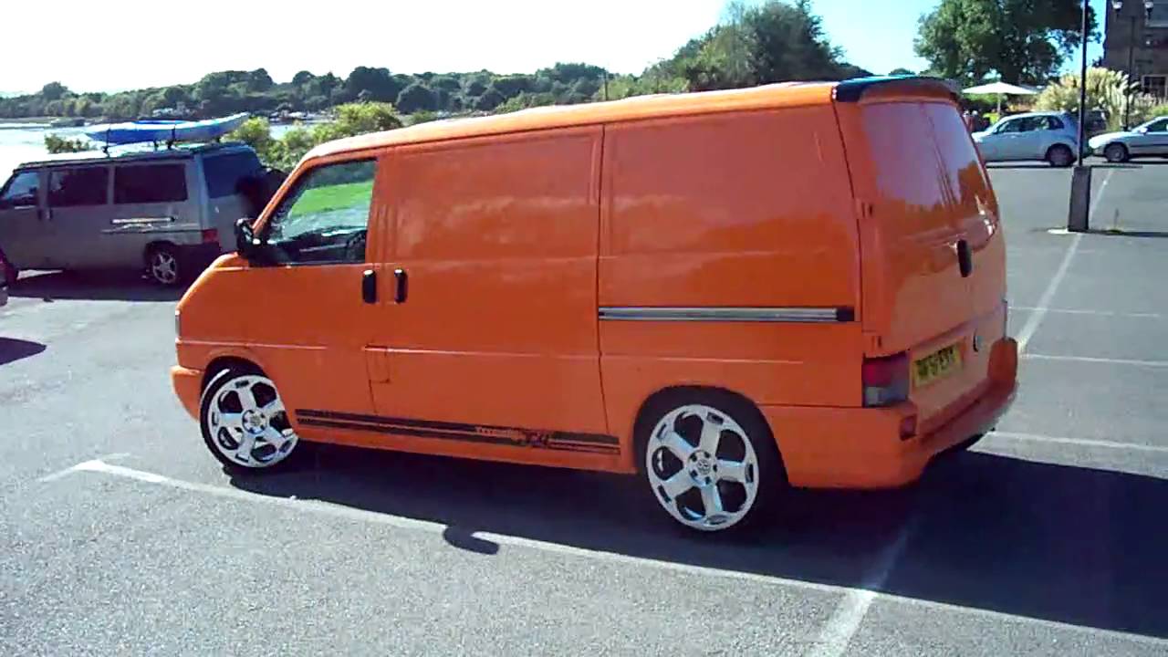 Т4 видео. Фольксваген Transporter t4. VW Transporter t4 Tuning. Т-4 Фольксваген-т4. Volkswagen Transporter t4 оранжевый.