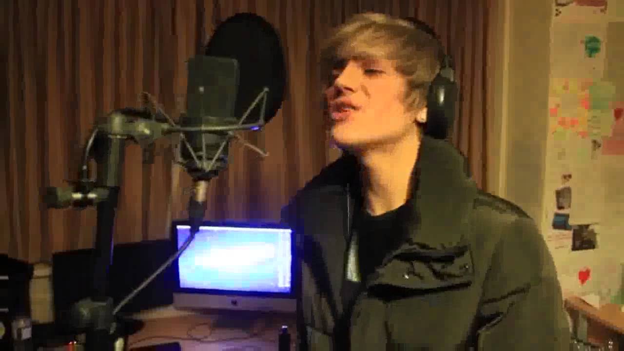 Daniel J - Through the Dark