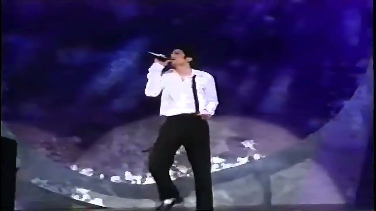 Michael Jackson ` Soul Train's 25th Anniversary _ November 22