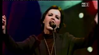 YouTube Exclusive! Tomorrow - London 2.0, 2012 (The Cranberries)