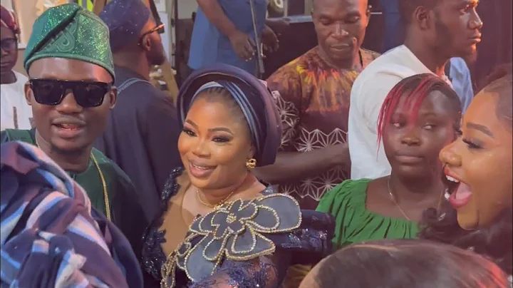 SEYI EDUN, NIYI JOHNSON, REGINA CHUKWU VICTORIA KOLAWOLE SHADDASH AT THATDFLOVE23 WEDDING CEREMONY