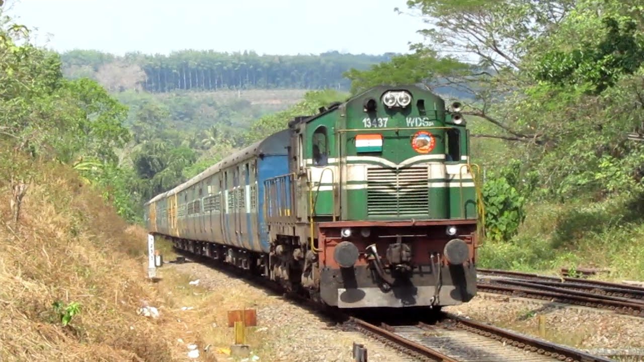 Single line crossing Sengottai kollam passenger indian railway YouTube