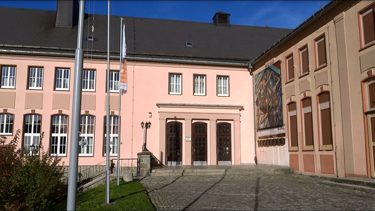 Museum Uranbergbau im Kulturhaus &quot;Aktivist&quot; in Bad Schlema - YouTube