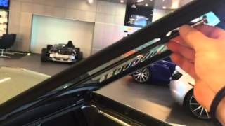 A quick vid of the process to open and support engine cover new
mclaren 675lt