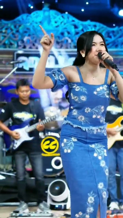 artisnya adella cantika nuswantoro TAMU UNDANGAN