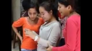 video heboh manis manggis julia perez dewi persik lewat sama abang jhony