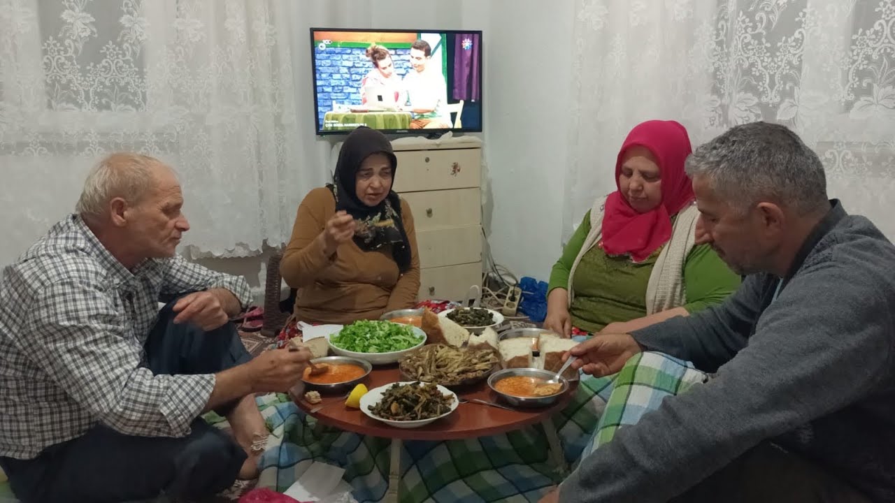 AKŞAM YEMEĞİNE SUNAY USÜLÜ MİS GİBİ HAMSİ KEYFİ 🥰