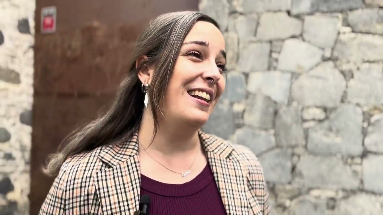 Lucía Huidobro ( Escritora ) 