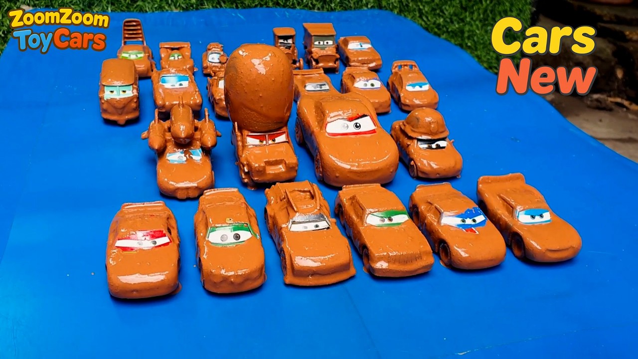 Clean up muddy minicars & disney pixar car convoys! Play in the garden