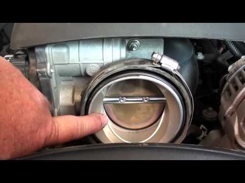 Pt.1 2007 Chevy 2500HD "Reduced Engine Power" Warning & Fault Code P1516 Repair @ D-Ray&rsquo;s Shop