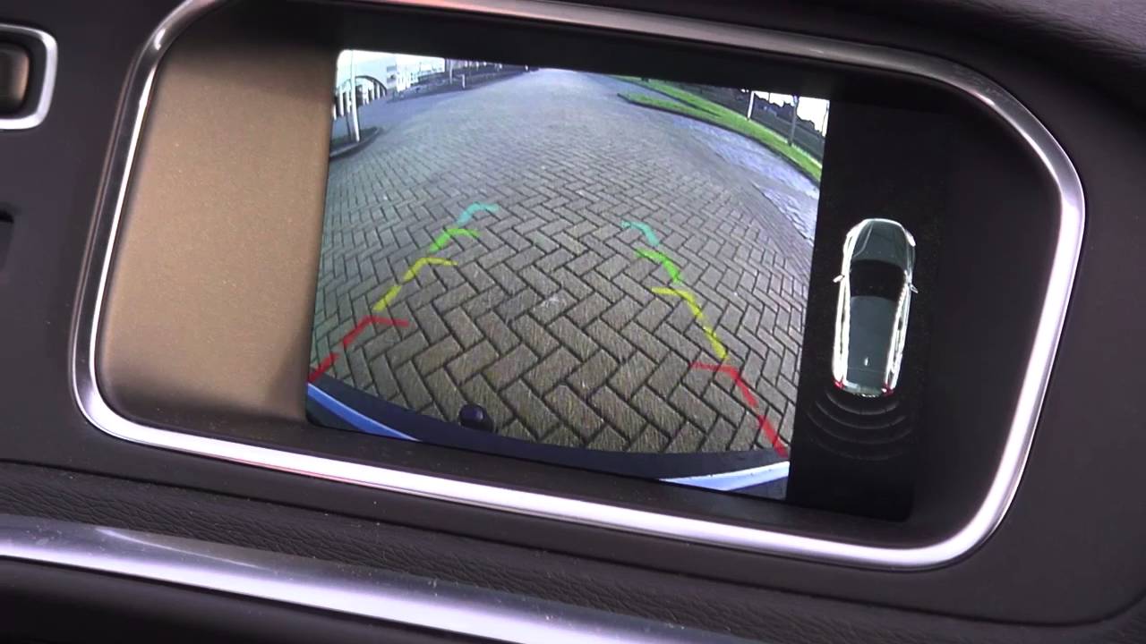 Avonturier palm Bowling Met een achteruitrijcamera achteruit in een vak parkeren. www.accuraat.nu -  YouTube