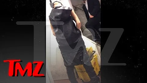 Justin Bieber Pees in Restaurant Mop Bucket [Full Video] | TMZ