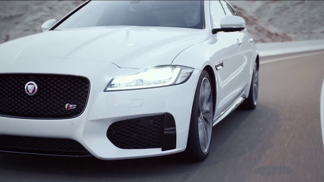 イギリス車をカーリース ランドローバーやジャガーに損保で乗ーる