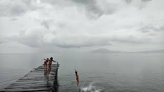 Anak Desa Lalowaru Bermain