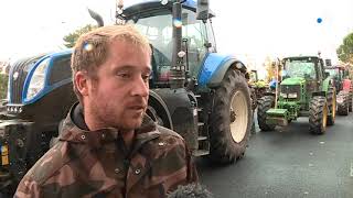 Gard : blocage des gilets jaunes et cortège de tracteurs perturbent la circulation