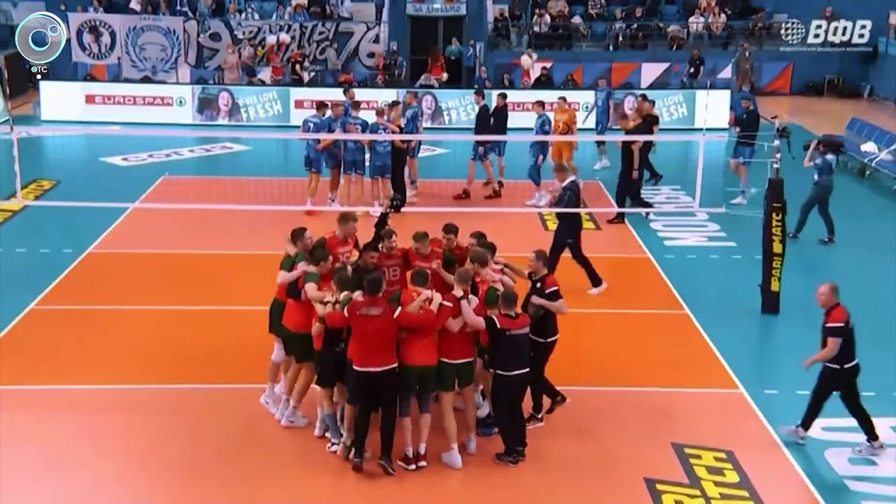 Отс спорт. Прямой эфир девочки в Болотном 2010 2011 года Телеканал ОТС по волейболу.