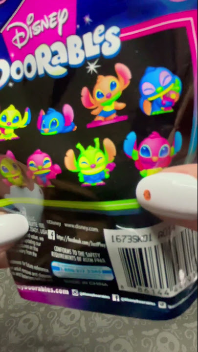 I couldnt wait! Lets open the @Disney Doorables stitch blacklight figu, Unboxing Disney Doorables