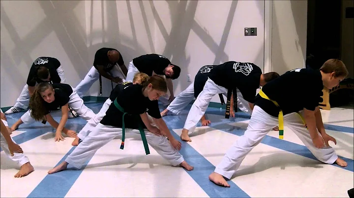 WarmUp Southern Maine Taekwondo Breaking Demo at B...