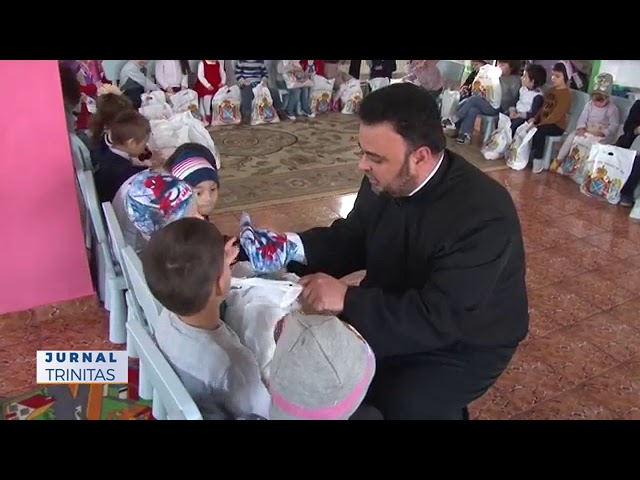 Serbare dedicată Sfântului Nicolae la Grădiniţa „Familia“