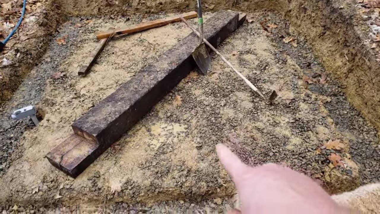 Using Water To Level Gravel. YouTube