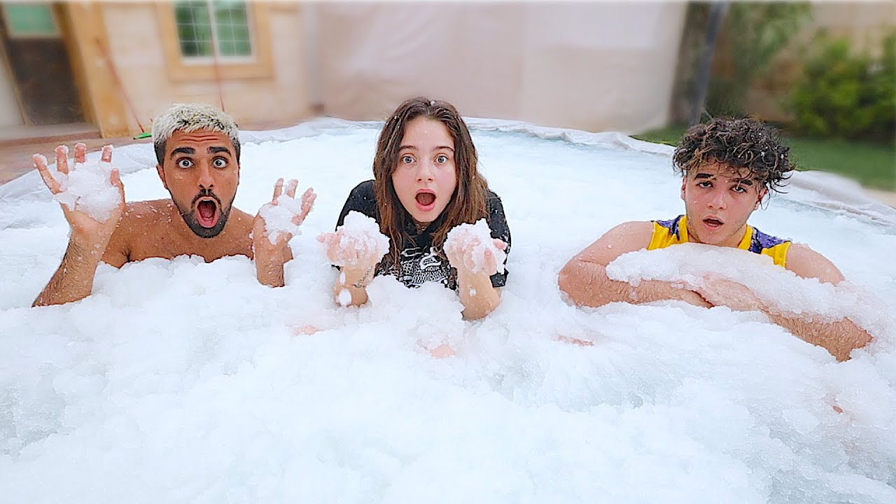 $اخر شخص يخرج من مسبح الثلج يربح 100,000