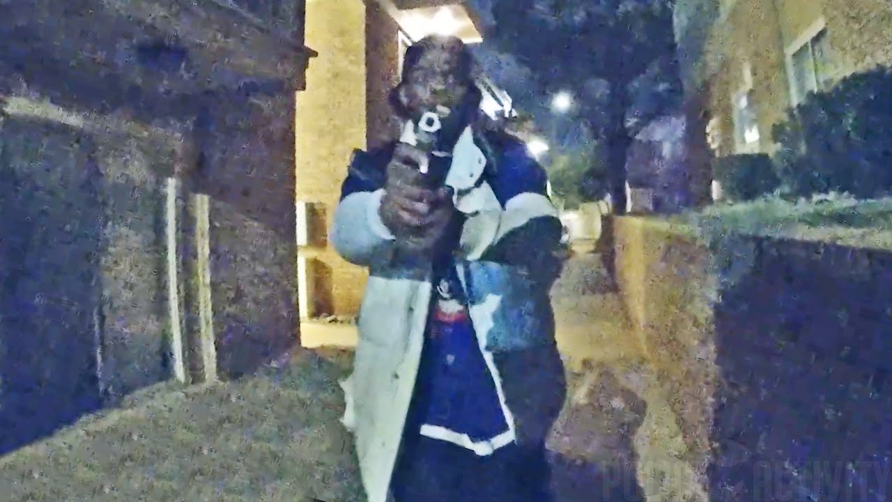 ⁣Bodycam Footage Shows Officer Shooting Suspect Who Was Pointing a Gun at Him