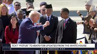 Download Lagu President Trump Arrives in Kuala Lumpur, Malaysia MP3 Download Lagu President Trump Arrives in Kuala Lumpur, Malaysia MP3