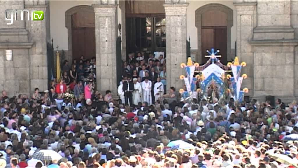 Neno interpretou na Ronda da Lapinha música dedicada ao Papa Francisco