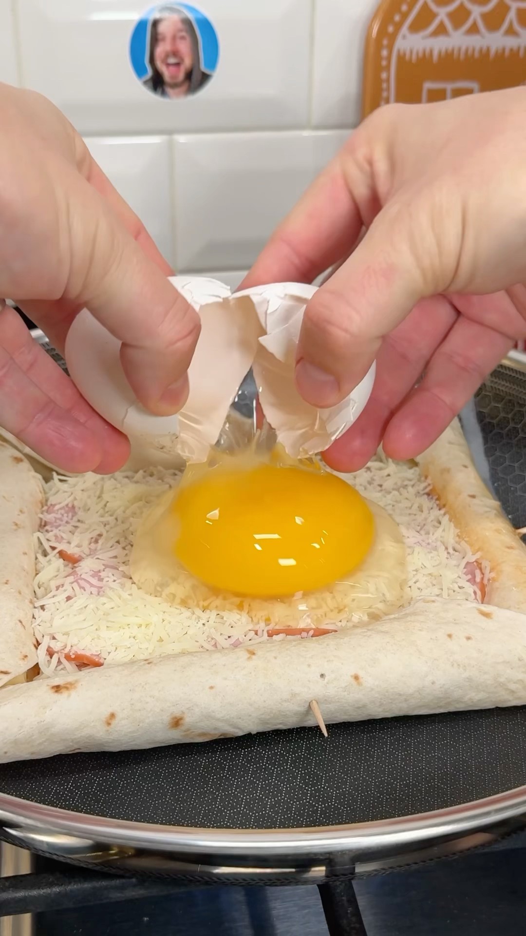 Stuffed crust breakfast pizza ? #shorts
