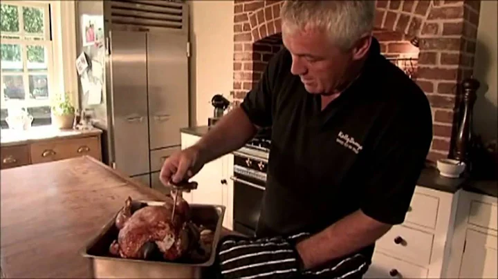 KellyBronze Thanksgiving Cooking & Carving with Pa...