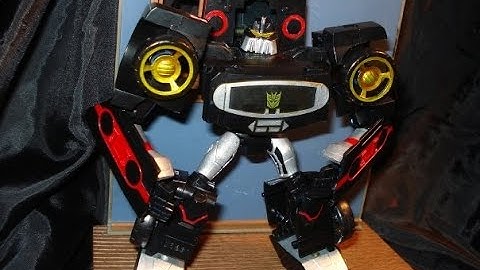 custom SOUNDBLASTER & BUZZSAW transformers animated action figure review by hunter knight customs